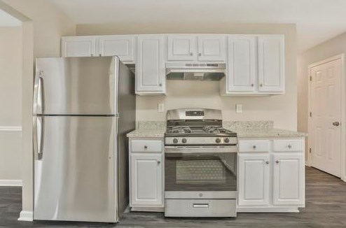 452 Harvick Cir, Stockbridge GA  30281-4454 exterior