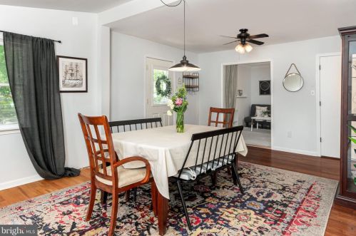 1217 Pine Ave, Shady Side MD 20764-9575 exterior