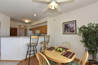 653 Morris Ct, Volo IL  60051-8630 exterior