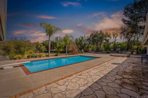 13928 Misty Oak Rd, Valley Center, CA 92082-5812