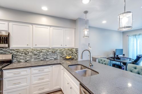 939 Concord Ct, Carol Stream IL  60188-3058 exterior