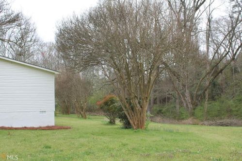 1724 Highway 330, Bogart GA  30622-2912 exterior
