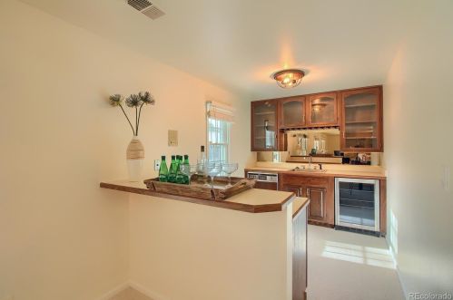 6324 Stanford Ave, Englewood CO 80110-5579 exterior