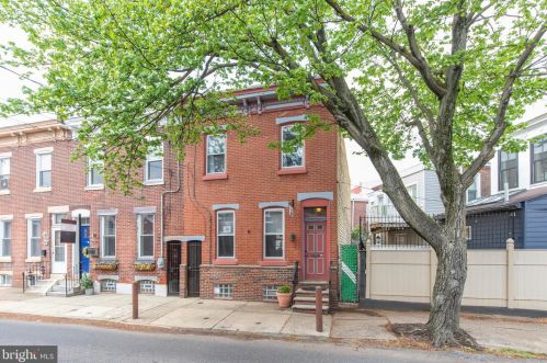 827 Belgrade St, Philadelphia, PA 19125-3529