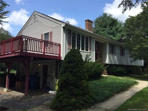 342 Westchester Rd, Colchester CT  06415-2426 exterior
