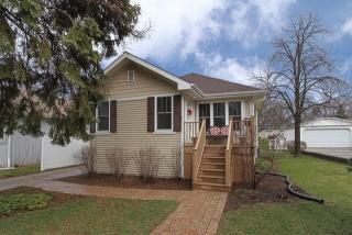 143 Crest Ave, Hanover Park, IL 60103-4105