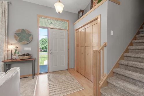 10449 Kalland Ln, Hanover, MN 55341-4506