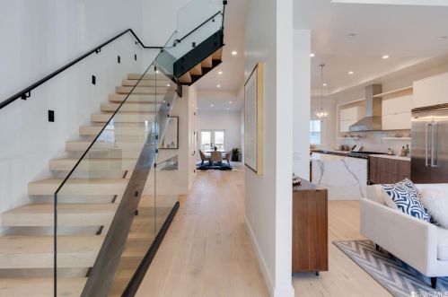 1529 Dolores St, San Francisco, CA 94110-4912