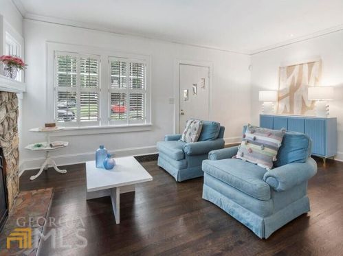 2859 Elliott Cir, Atlanta GA  30305-2726 exterior