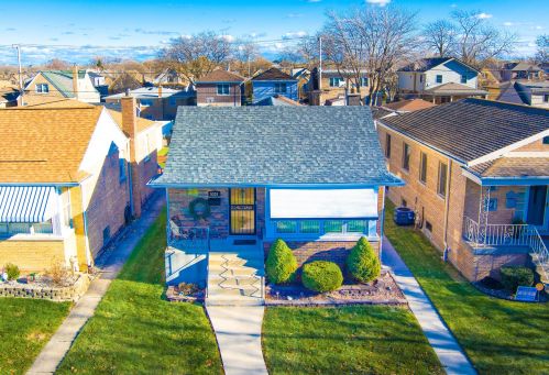 5331 Natchez Ave, Chicago, IL 60638-1324