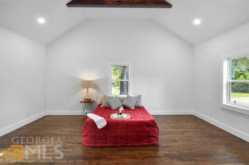 5600 Feldwood Rd, Atlanta GA  30349-2809 exterior