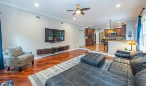 30 Marjaleen Dr, Dover NJ  07869-3496 exterior