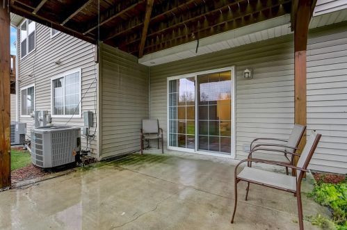1322 Harvest Dr, Joliet IL  60403-0956 exterior