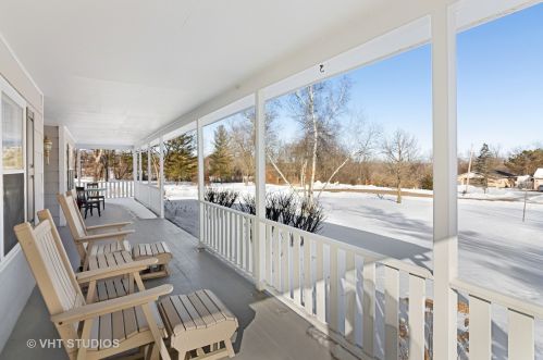2511 Timber Trail Dr, Bull Valley, IL 60012-1521