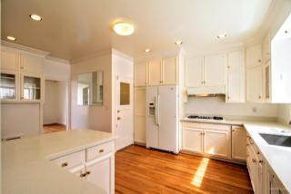 2229 Beach St, San Francisco CA  94123-1406 exterior