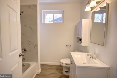 253 Highland Ave, Trenton NJ 08620-2946 exterior