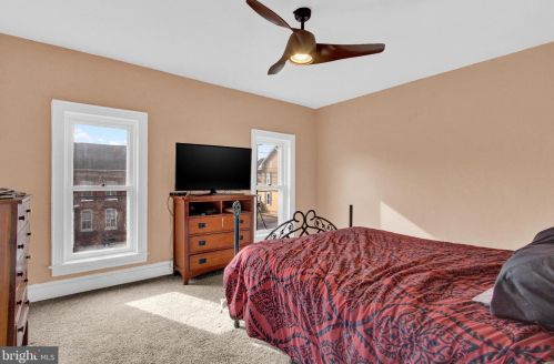 205 High St, Hanover PA  17331-2911 exterior