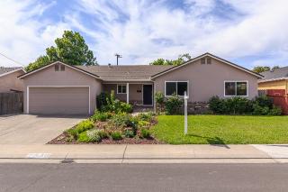 2948 Del Rio Dr, Stockton, CA 95204-1434