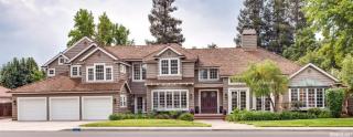 1204 Country Club Dr, Modesto, CA 95356-8859