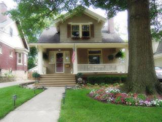 1320 Duncan Ave, Cincinnati, OH 45208-2823