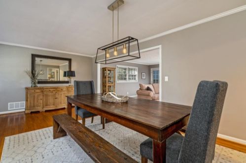 3862 Ensign Dr, Atlanta GA  30341-1836 exterior