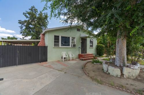 5827 Shull St, Bell, CA 90201-6130