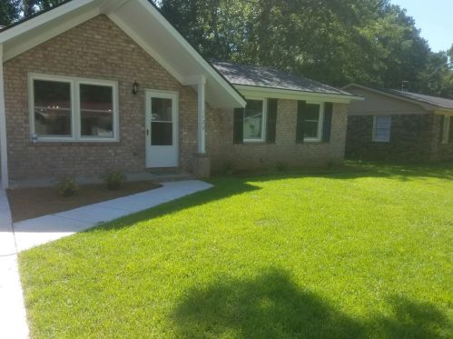 1120 Maryland Dr, Ladson, SC 29456-4837