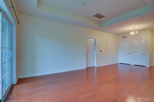 843 Liberty Ct, Piscataway NJ  08854-7209 exterior