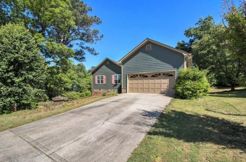 2112 Amherst Trl, Conyers GA  30094-6900 exterior