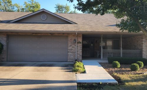 3415 Station Dr, Matteson, IL 60443-2665