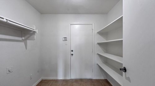 1281 Beechwood Dr, Uhland TX 78640-5718 exterior