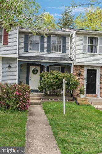 8444 Red Eagle Ct, Lorton, VA 22079-3048