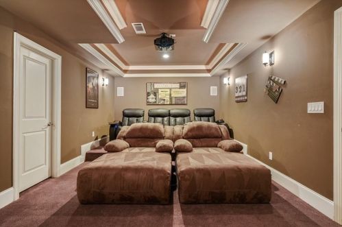 2292 Meadowvale Dr, Atlanta GA  30345-3543 exterior