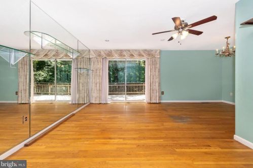 13216 Dauphine St, Silver Spring MD 20906-5211 exterior