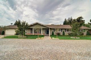 3008 Bullard Ave, Clovis, CA 93619-8526
