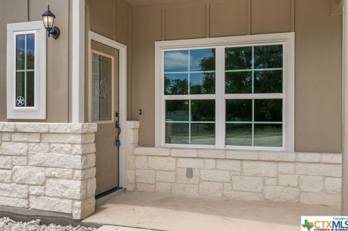 192 Weatherby Dr, Spring Branch TX  78070-4227 exterior