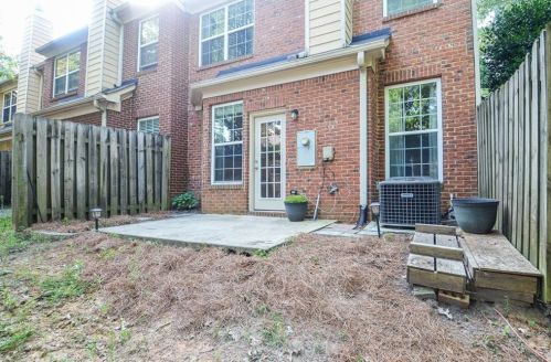 3040 Bernauer Trce, Atlanta GA  30360-1765 exterior