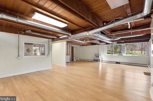 1006 Somerset Ln, Silver Spring MD 20904-6241 exterior