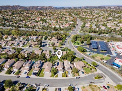 7911 Calle Posada, Carlsbad, CA 92009-9305