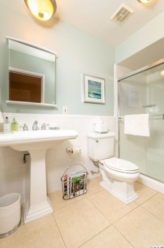 1629 Heather Ridge Dr, Glendale CA  91207-1035 exterior
