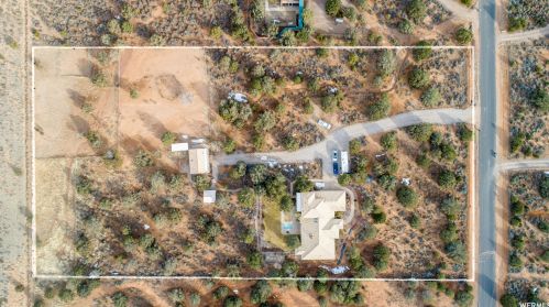 1821 Dammeron Vly, Saint George UT 84783-5156 exterior