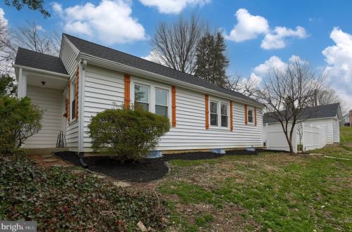 139 Montrose Ave, Lancaster PA  17603-6617 exterior