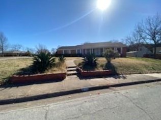6821 Golf Hill Dr, Dallas, TX 75232-3428