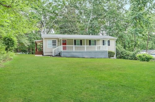 75 Highland Dr, Stockbridge GA  30281-4605 exterior