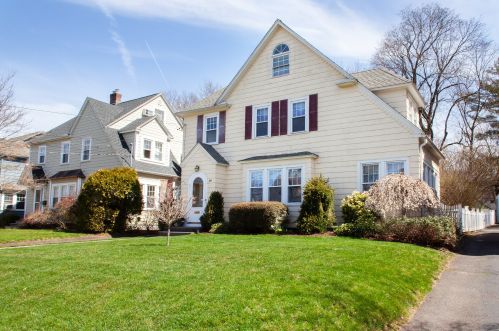 26 Penn Dr, Hartford, CT 06119-1152