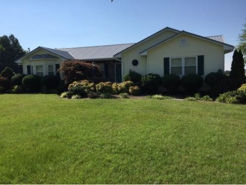 7911 Erwin Hwy, Chucky, TN 37641-6378