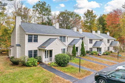 105 Woodland Grn, Rochester, NH 03868-5700