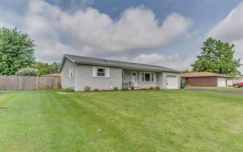 713 Cooper Rd, Mokena, IL 60451-2294