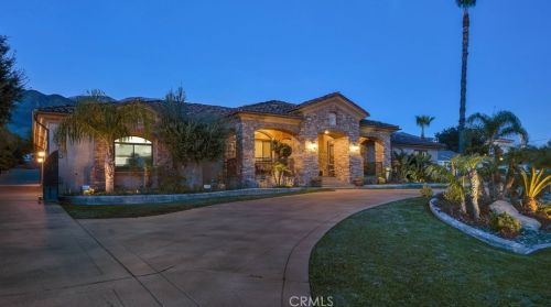 239 24th St, Upland, CA 91784-8325