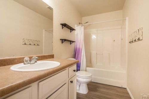 946 Palomar Dr, Pueblo CO  81007-2641 exterior
